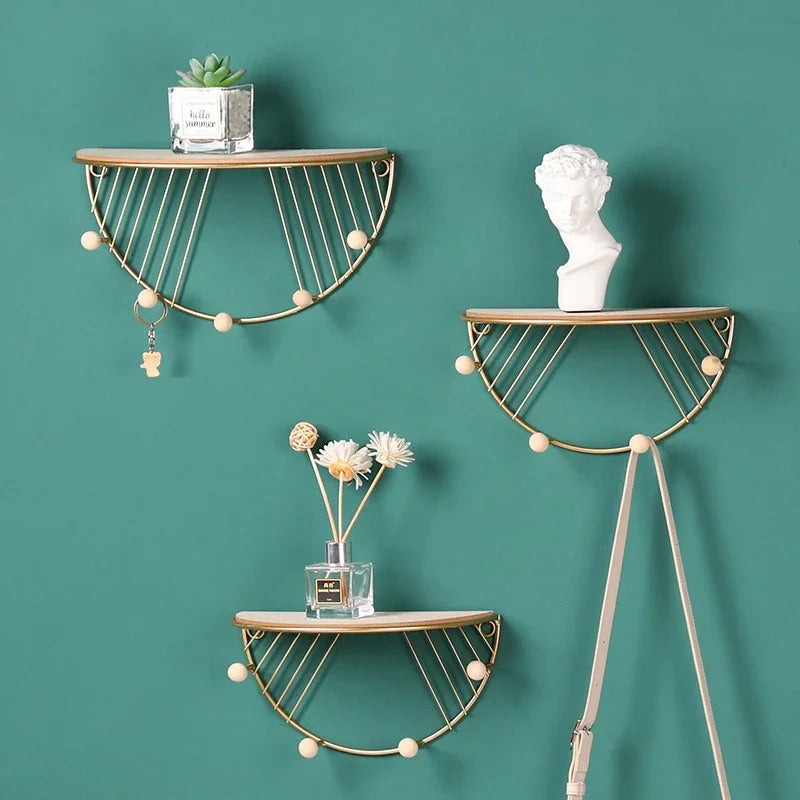 Alaskan Minimalist Entrance Key-Rack w/ Shelf