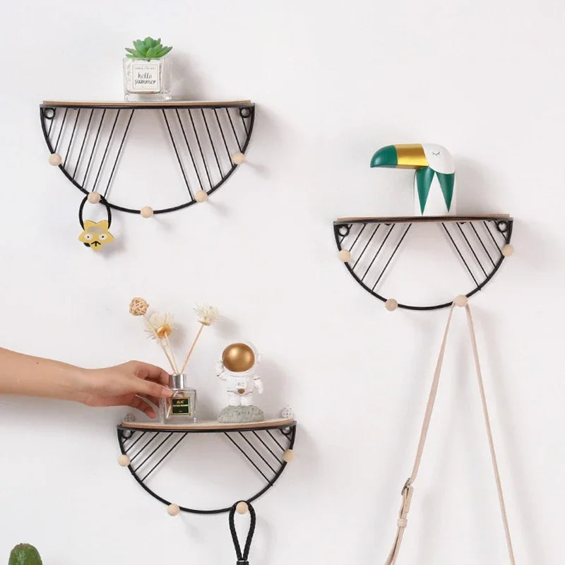 Alaskan Minimalist Entrance Key-Rack w/ Shelf